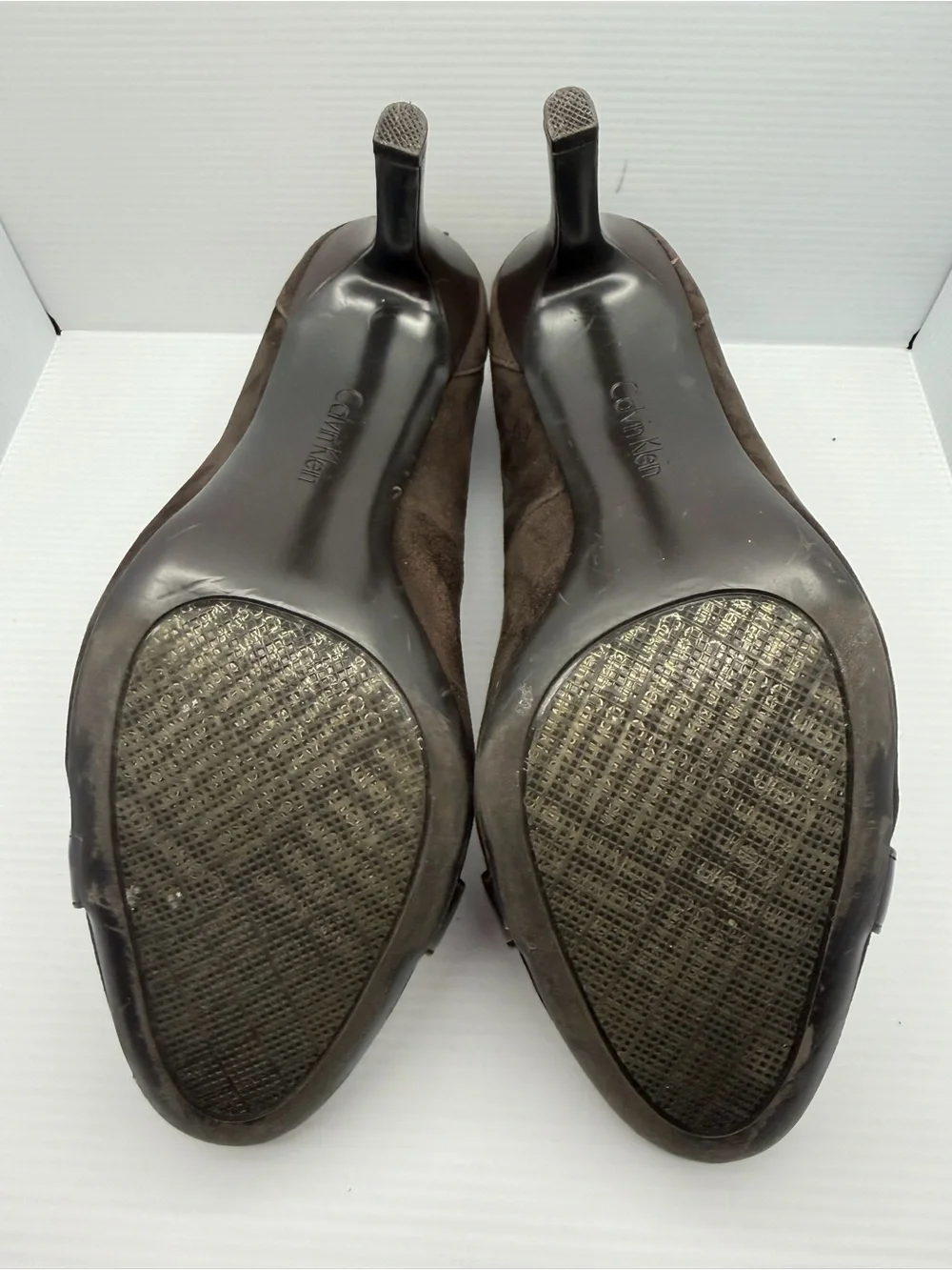 Calvin Klein Dark Brown Suede Pumps with Gold Chain Accent